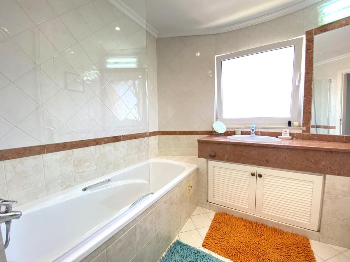 Vilamoura Central 6 With Pool By Homing Экстерьер фото